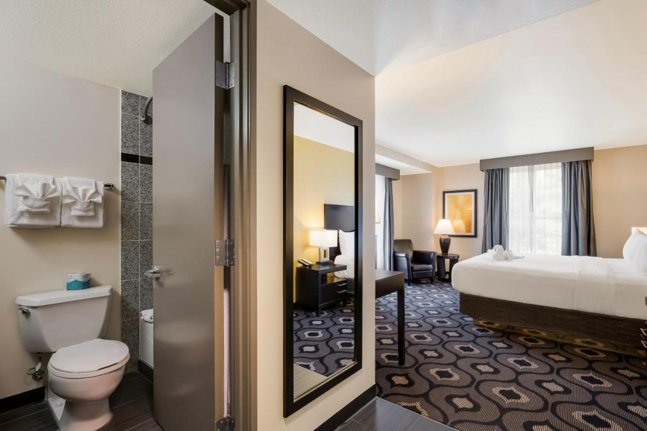 Grand Z Hotel Casino By Red Lion Hotels (Adults Only) เซ็นทรัลซิตี้ ภายนอก รูปภาพ