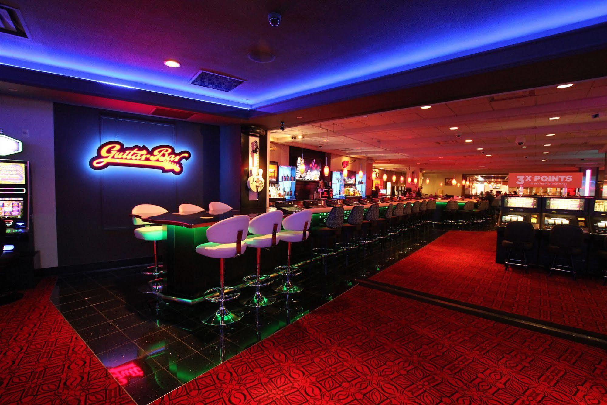 Grand Z Hotel Casino By Red Lion Hotels (Adults Only) เซ็นทรัลซิตี้ ภายนอก รูปภาพ
