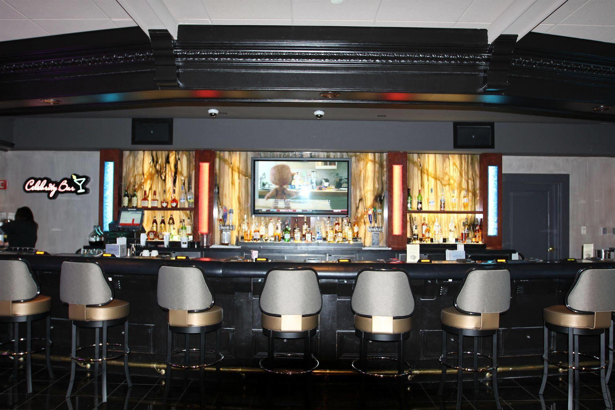 Grand Z Hotel Casino By Red Lion Hotels (Adults Only) เซ็นทรัลซิตี้ ภายนอก รูปภาพ